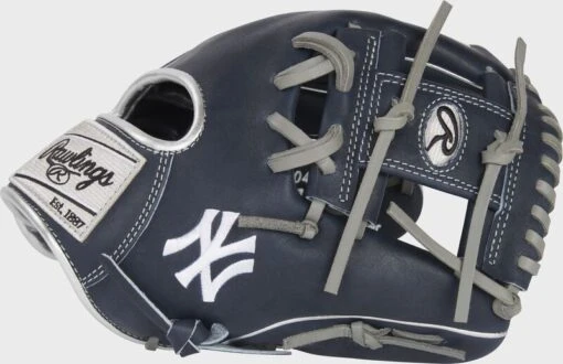 Rawlings 2023 New York Yankees Heart Of The Hide Glove -Rawlings PRO204 2NYY 3